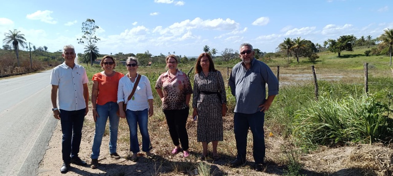 Visita ao terreno para viabilidade da construção do Campus Areia.jpeg