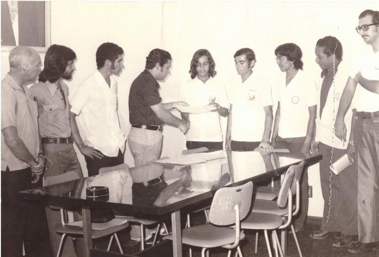 O Diretor Itapuan Bôtto Targino recebe lideranças estudantís