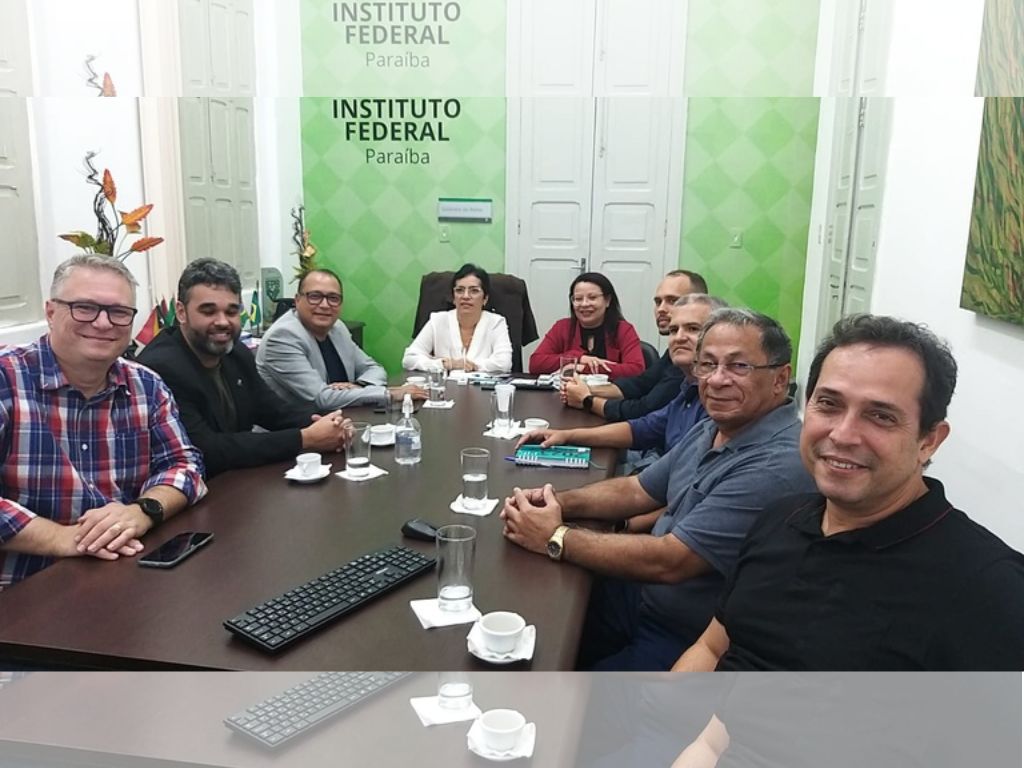 IFPB realiza reunião para tratar de convênio EnergIFIFSCProcel.jpg