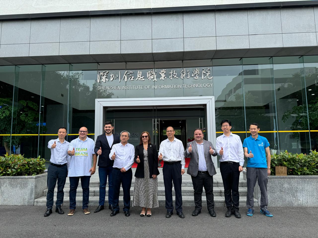 Delegação do IFPB visita o Instituto de Tecnologia e Informação de Shenzhen, na China (2).jpeg