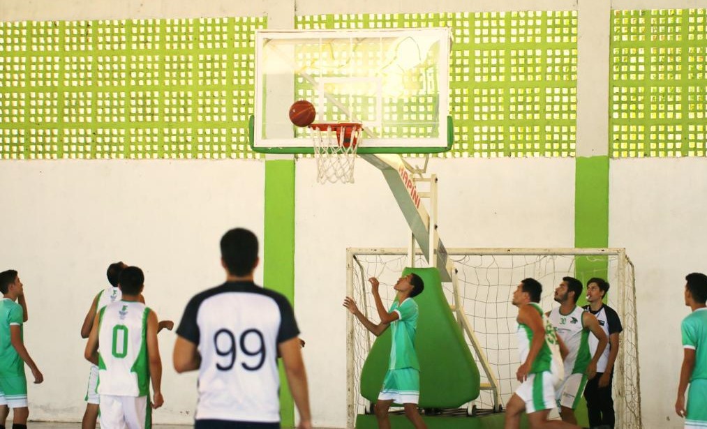 Basquete